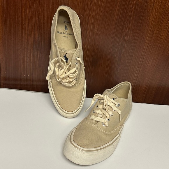 Polo Ralph Lauren woman’s Canvas Sneaker size 10 - Picture 3 of 14